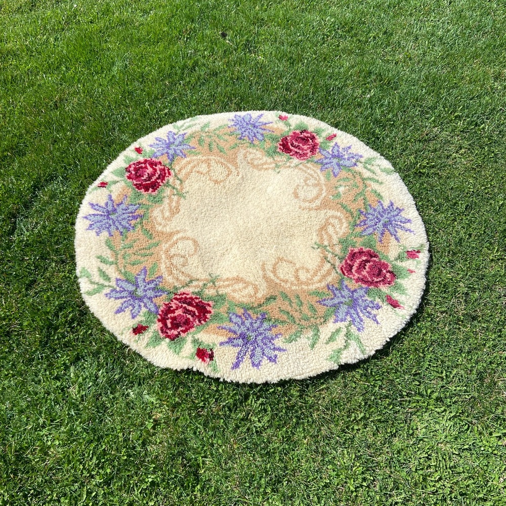 Floral Wool Latch Hook Rug